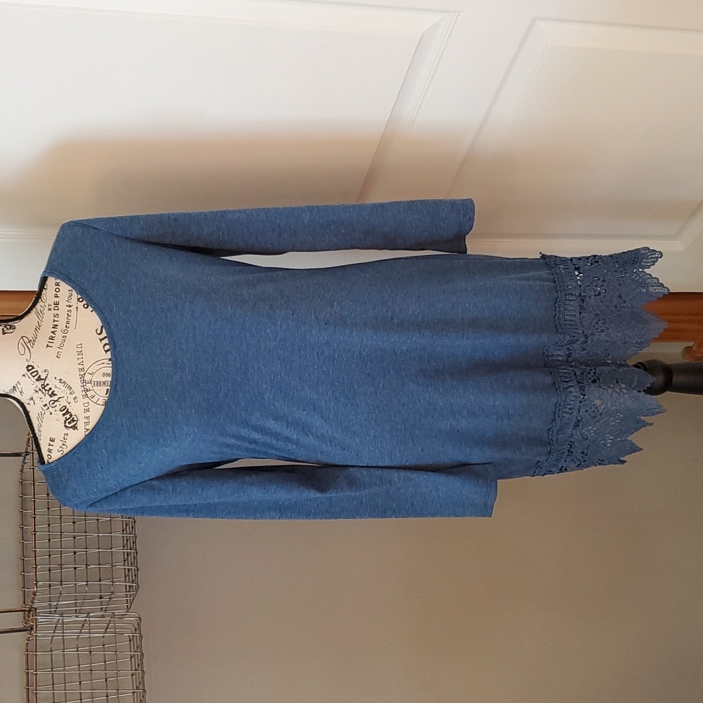 Casual Blue Long Sleeved Dress with Lace Bottom Hem, Small